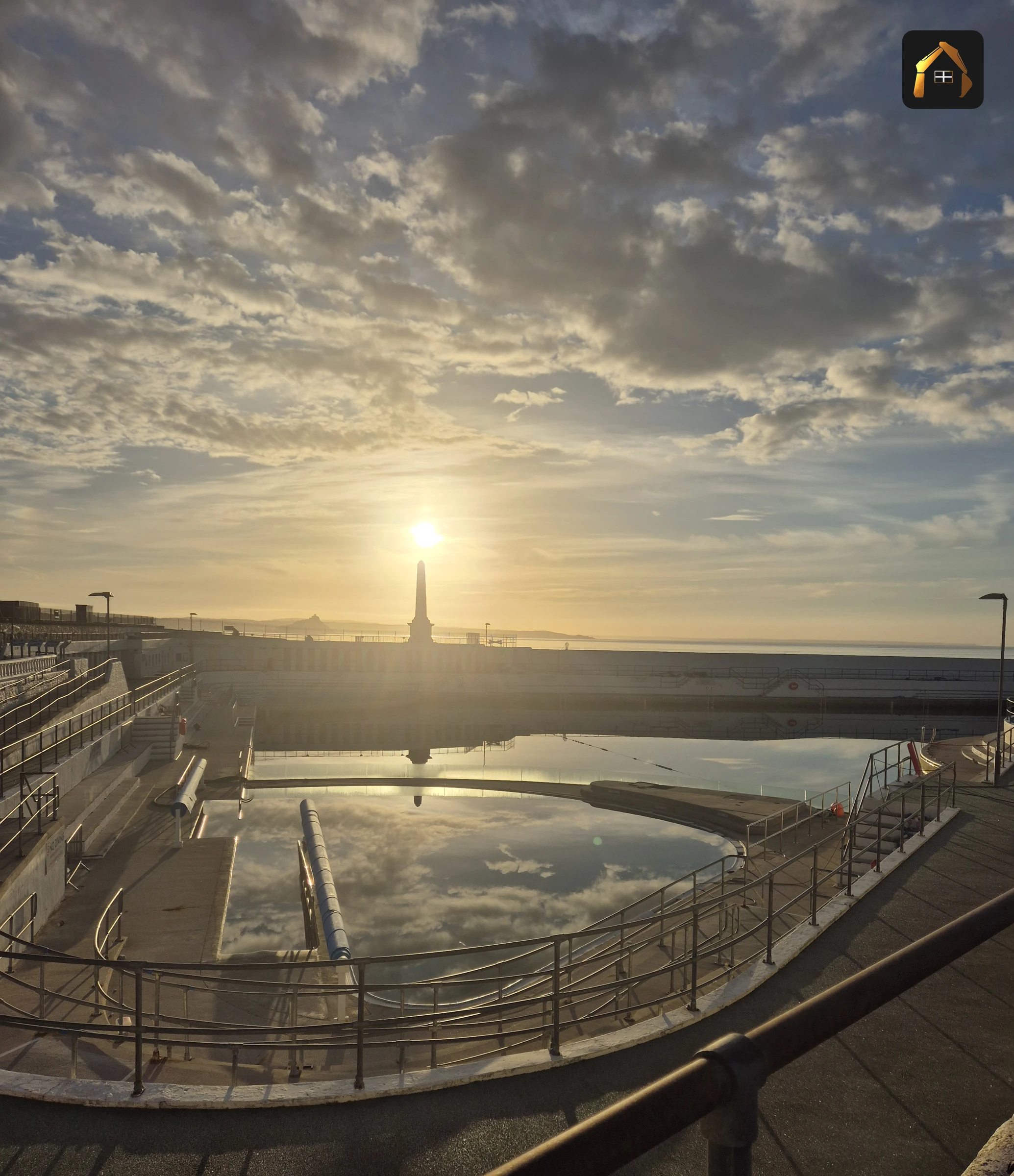 Sunrise over the Jubilee Pool lido in Penzance